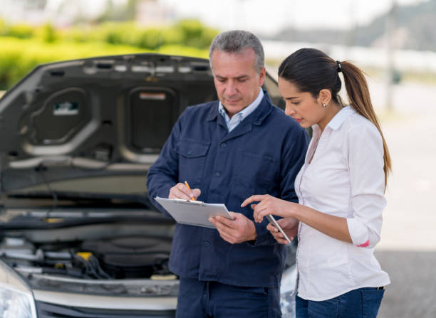 Auto insurance office in Golden Shores